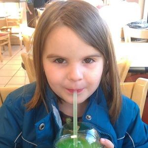 Meet your Posher, Hannab